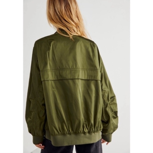 Free People We The Free Here Right Now Green Bomber Jacket, size Large - Picture 13 of 13